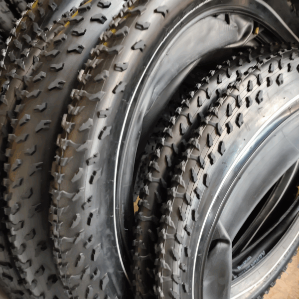 26" x 4" Kenda tyre